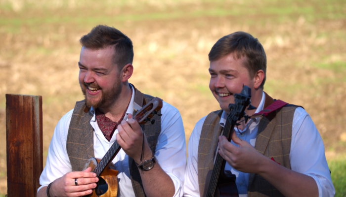 A ukulele duo is a popular option for wedding receptions A ukulele duo is a popular option for wedding receptions